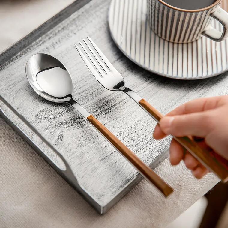spoon read aloud